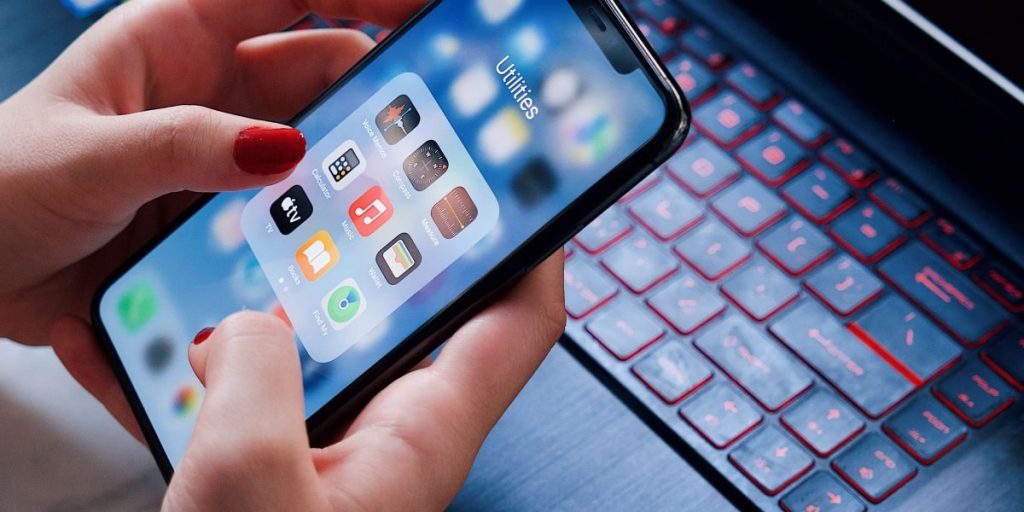 This guide shows you how to find safe, high-value Samsung deals on eBay without paying full price. It explains why eBay is a top marketplace for Samsung phones,...