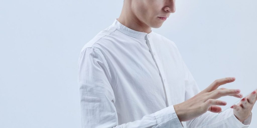 Elon Musk's educational path blends formal degrees with intense self‑directed learning and on‑the‑job training, showing that traditional schooling is only one r...