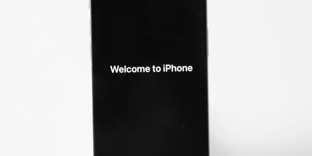 The iPhone 17 Pro 256GB remains a strong choice in 2026 thanks to Apple making 256GB the base storage for Pro models and pairing it with the powerful A19 Pro ch...